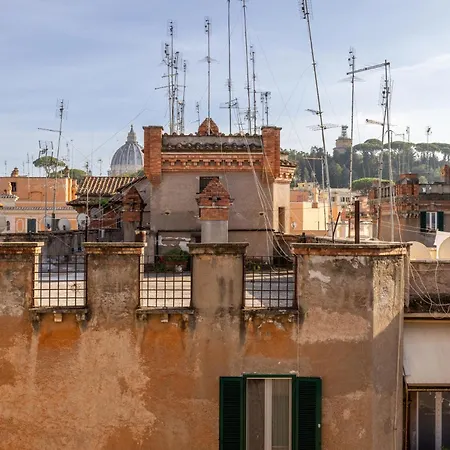 Attico Vista San Pietro, Vicino Ai Musei Vaticani Roma