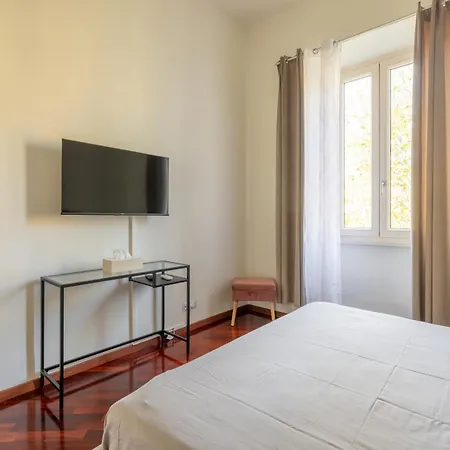 Attico Vista San Pietro, Vicino Ai Musei Vaticani Apartment